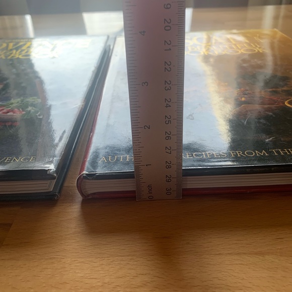 Tuscany and Provence The beautiful cookbook two hard cover cookbooks - Picture 4 of 9